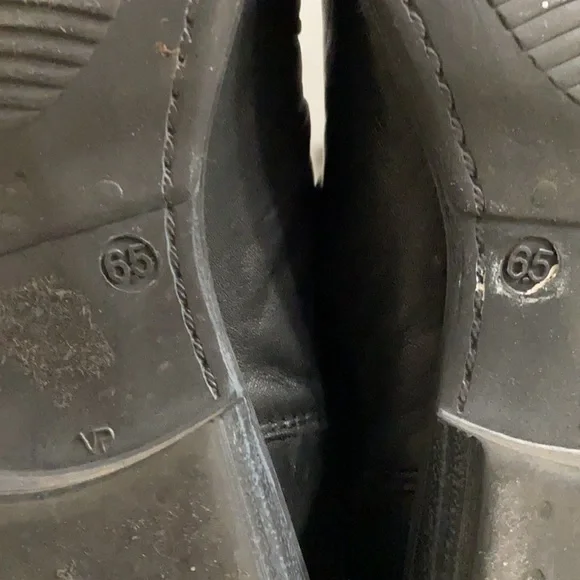 Miz Mooz Lissie Chelsea Boots - Picture 15 of 15